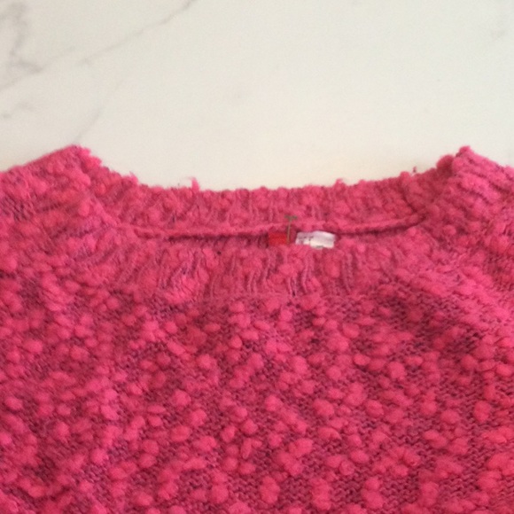 Bright Pink crewneck mohair sweater, size 8. - Picture 2 of 4